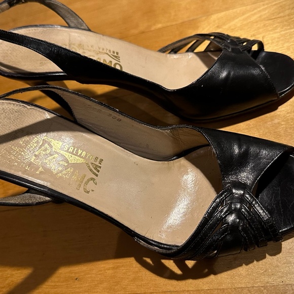 Vintage Salvatore Ferragamo Slingback Sandals - Picture 1 of 5
